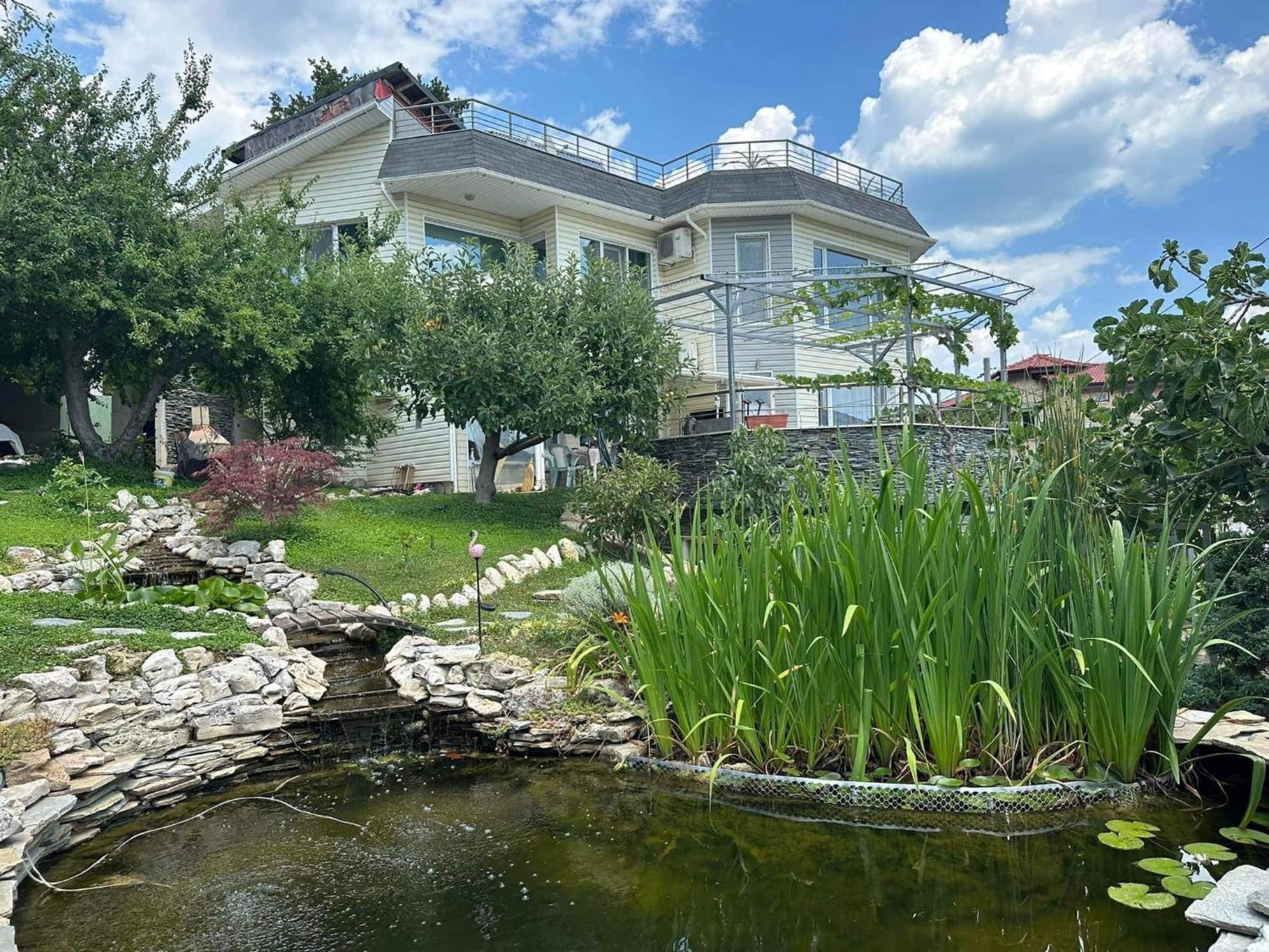 Вила Рак Varna Buitenkant foto